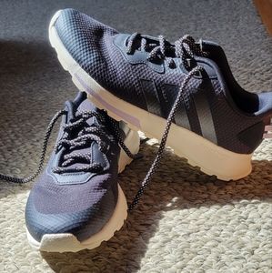 Adidas Cloudfoam Sneakers